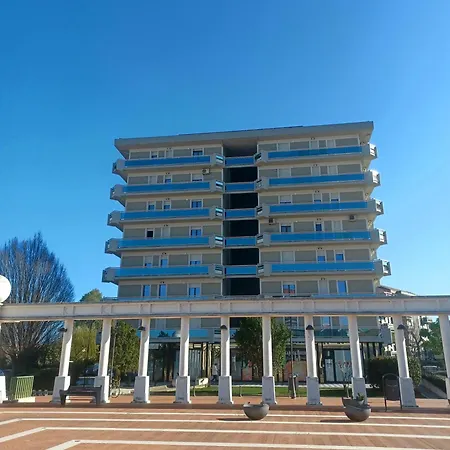 La Torre Del Gabbiano アパート *